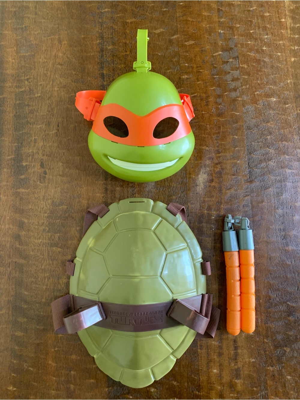Viacom Playmates TMNT Michelangelo Interactive Mask, Hardshell, Nunchucks Set